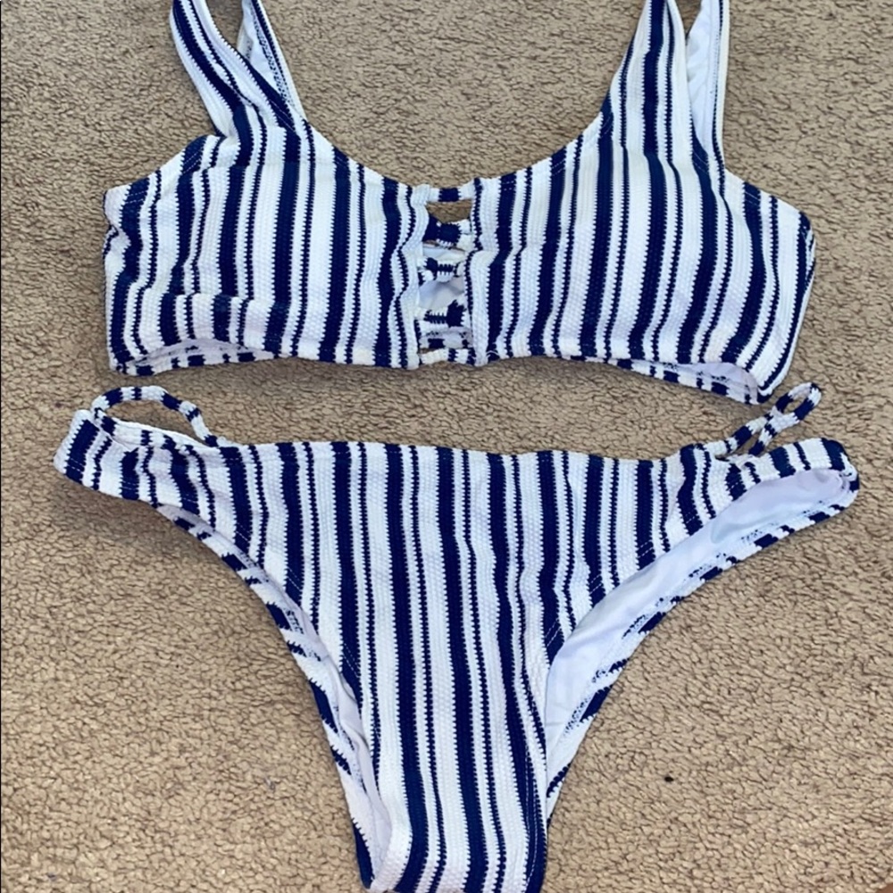 Cupshe Suit